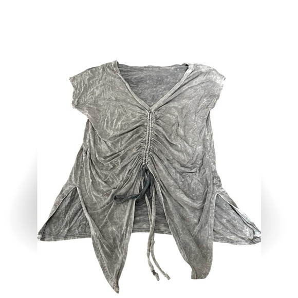 143 Story by Line up super cute soft lightweight gray washed out look top szM - Picture 1 of 4